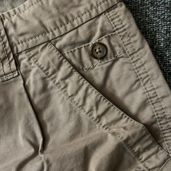 Old Navy shorts - Picture 3 of 5